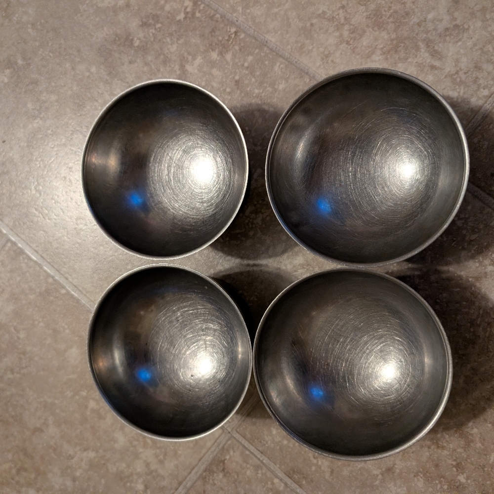 Vtg set of 4 Stainless steel Desert/ Ice Cream/Sherbert dishes - Picture 4 of 6